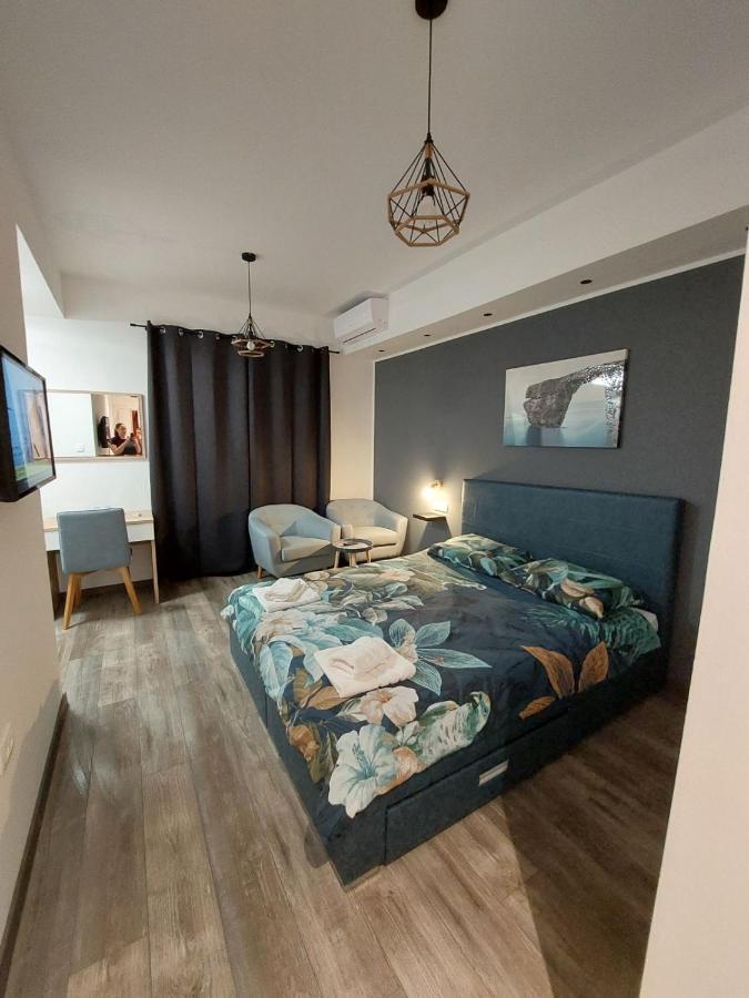 Rooms And Apartment Feral Rovinj Ngoại thất bức ảnh