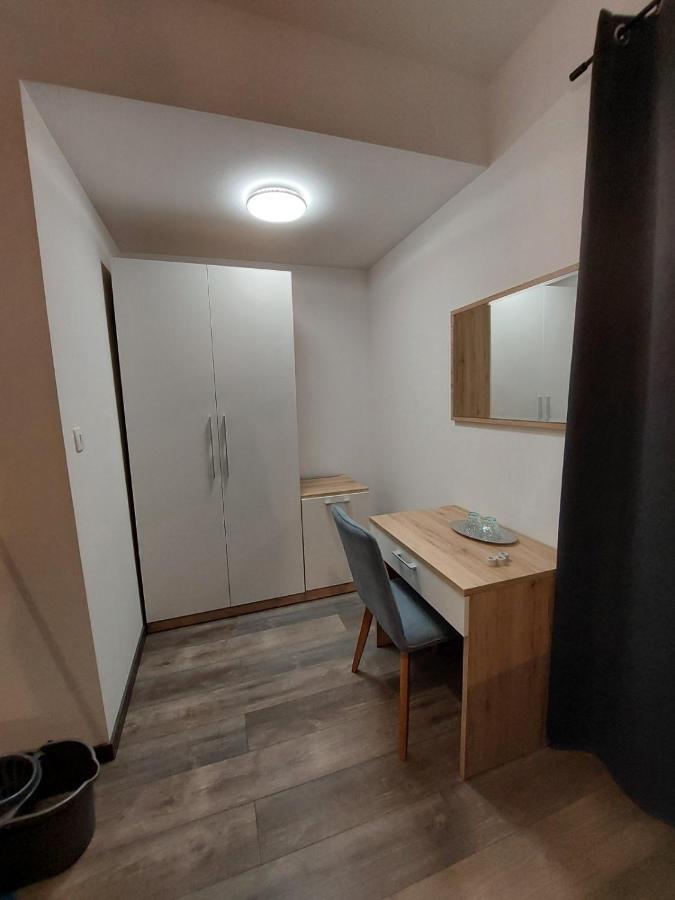 Rooms And Apartment Feral Rovinj Ngoại thất bức ảnh