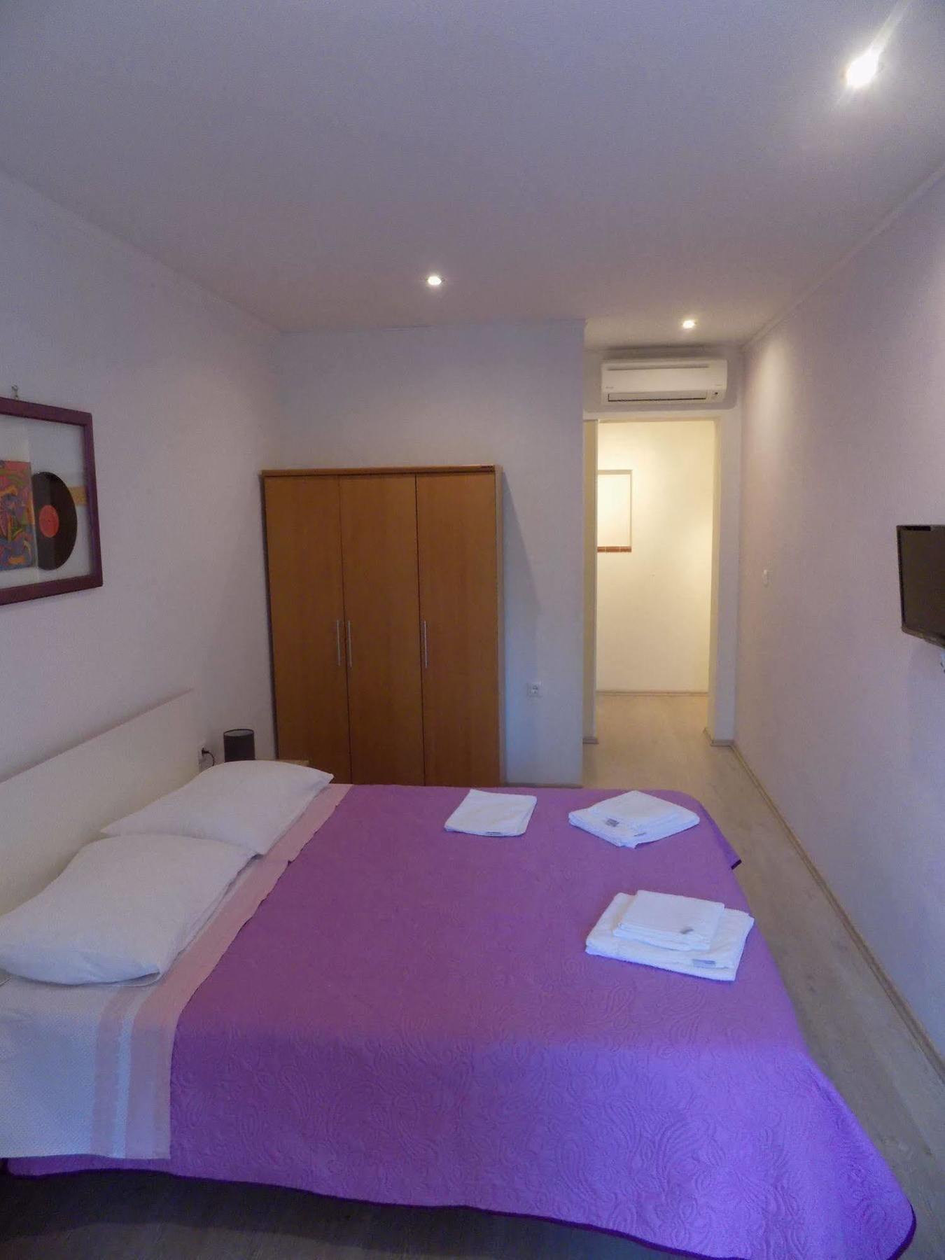 Rooms And Apartment Feral Rovinj Ngoại thất bức ảnh