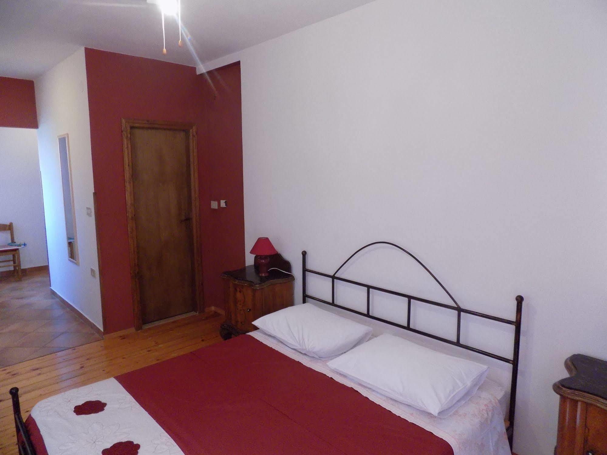 Rooms And Apartment Feral Rovinj Ngoại thất bức ảnh