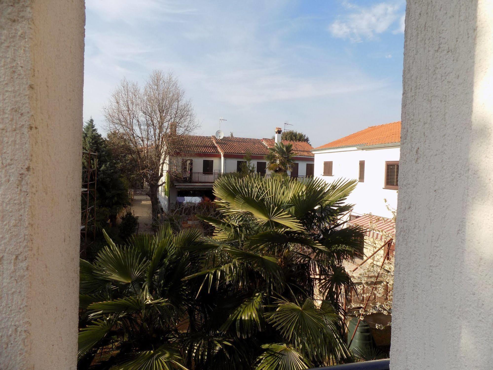 Rooms And Apartment Feral Rovinj Ngoại thất bức ảnh